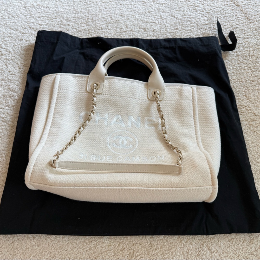 Chanel Deauville Shopping Bag - Picture 3 of 4